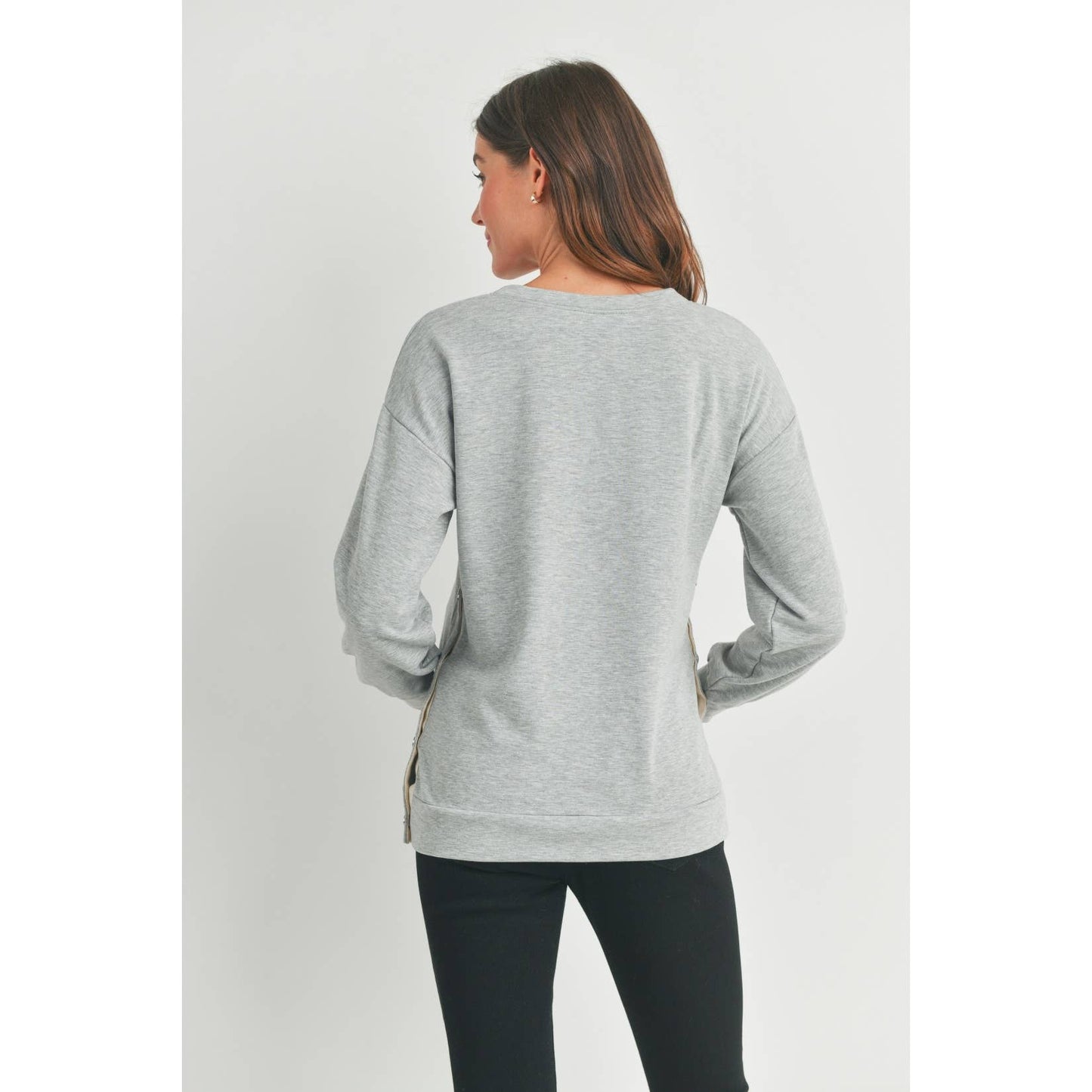 Crewneck Maternity/ Nursing Sweatshirt with Mama Patch: Heather Grey